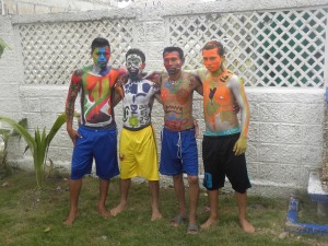 Cuerpos de colores, Caribe  